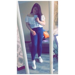 Meet your Posher, Coty